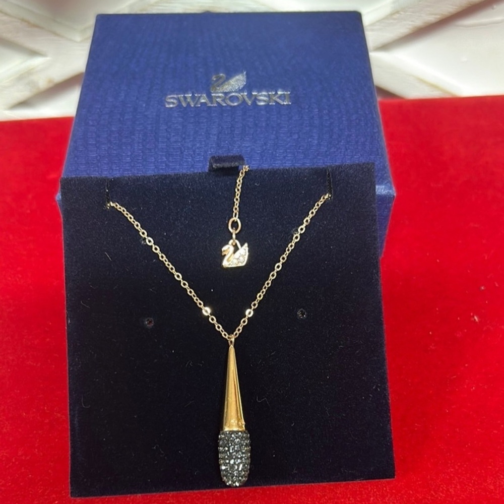 Swarovski Gold and Black Teardrop Necklace - Picture 1 of 2
